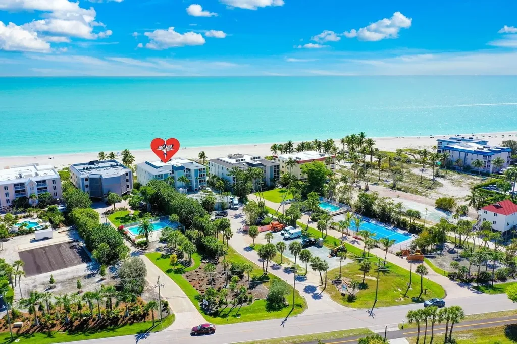 3013 West Gulf Drive Sanibel FL 33957-4207