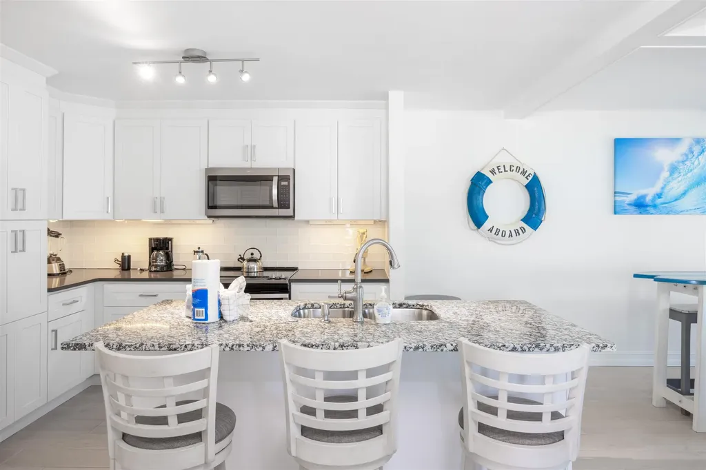 1341 Middle Gulf Drive Sanibel FL 33957