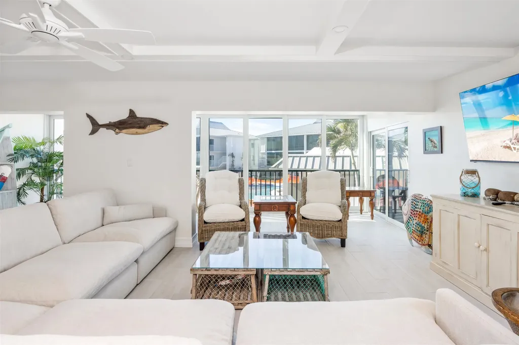 1341 Middle Gulf Drive Sanibel FL 33957