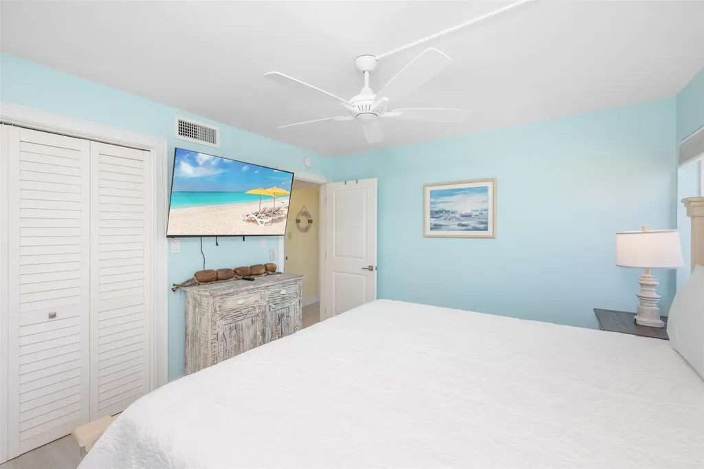1341 Middle Gulf Drive Sanibel FL 33957