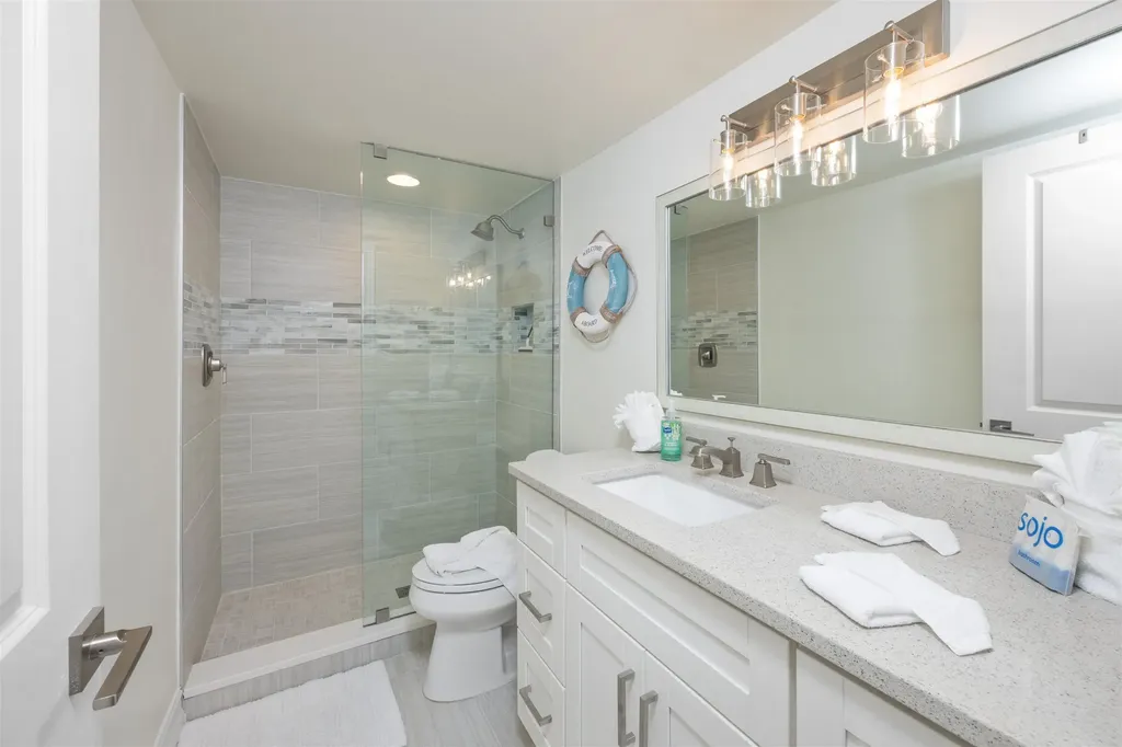1341 Middle Gulf Drive Sanibel FL 33957