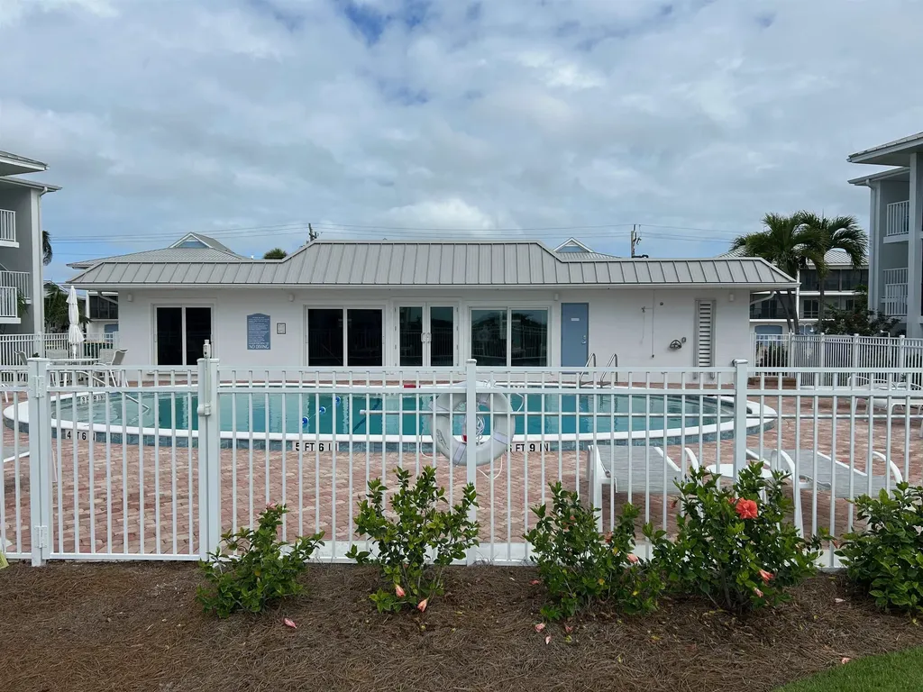 1341 Middle Gulf Drive Sanibel FL 33957