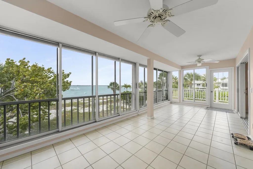 279 Ferry Landing Drive Sanibel FL 33957