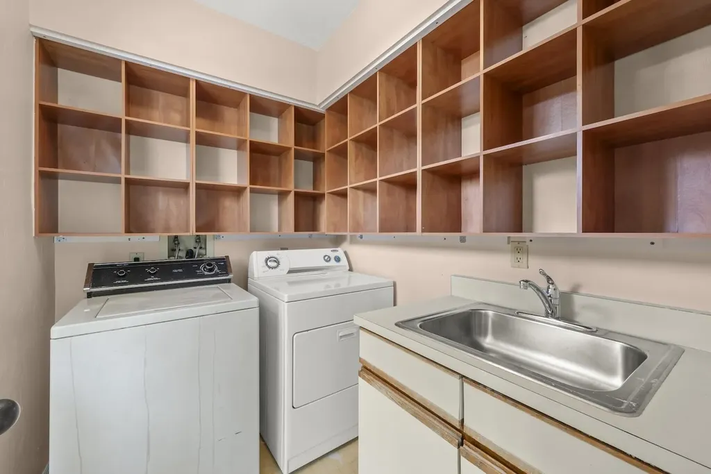 279 Ferry Landing Drive Sanibel FL 33957
