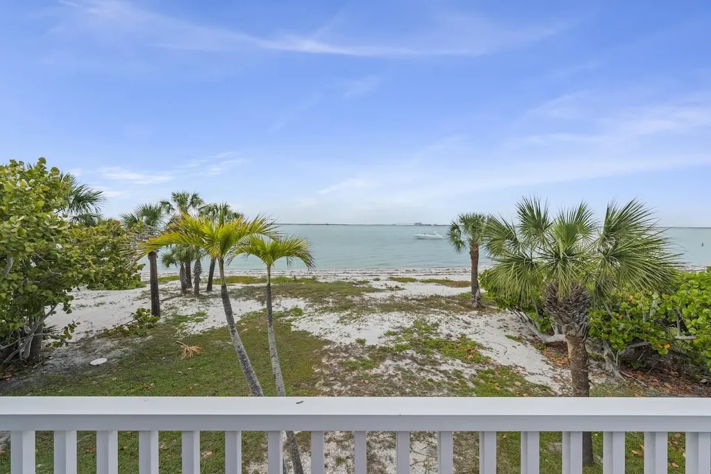 279 Ferry Landing Drive Sanibel FL 33957