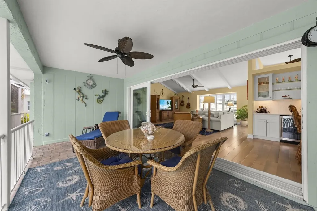 1238 Par View Drive Sanibel FL 33957