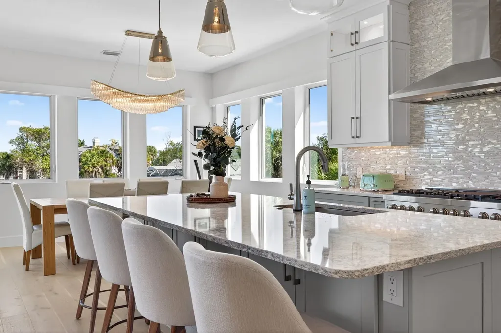 1272 Par View Drive Sanibel FL 33957