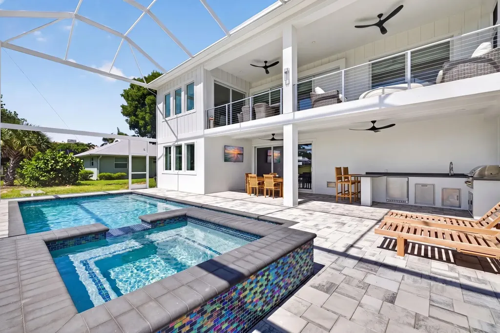 1272 Par View Drive Sanibel FL 33957