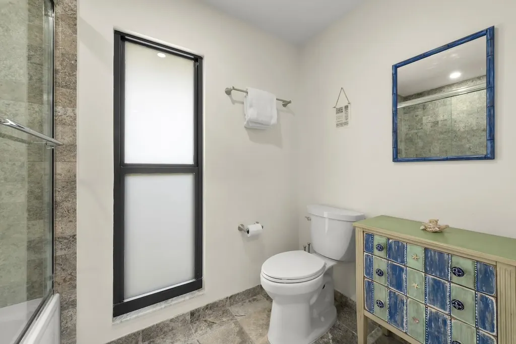 4339 Gulf Pines Drive Sanibel FL 33957-2907