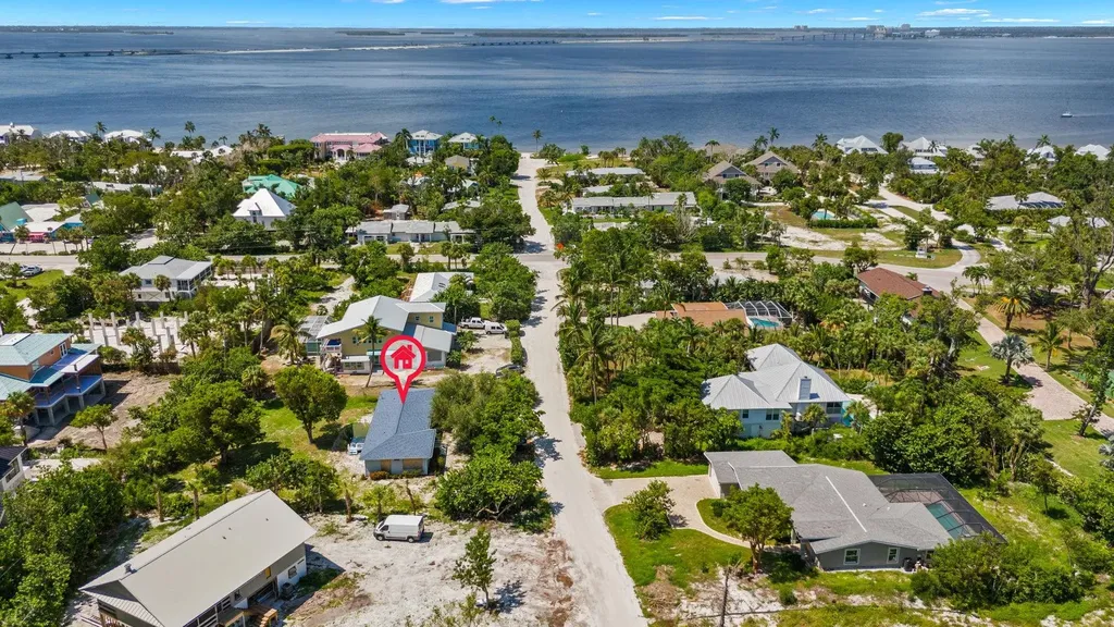 1155 Seagrape Lane Sanibel FL 33957