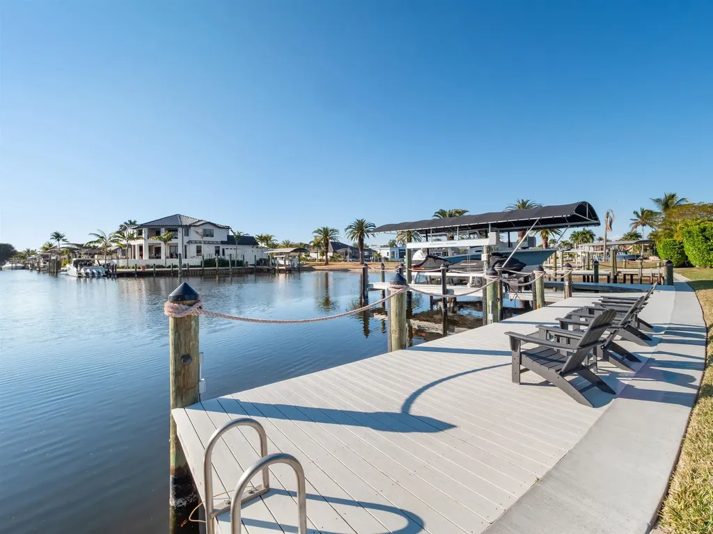 6610 Joanna Circle Fort Myers FL 33919