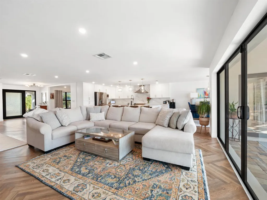 6610 Joanna Circle Fort Myers FL 33919