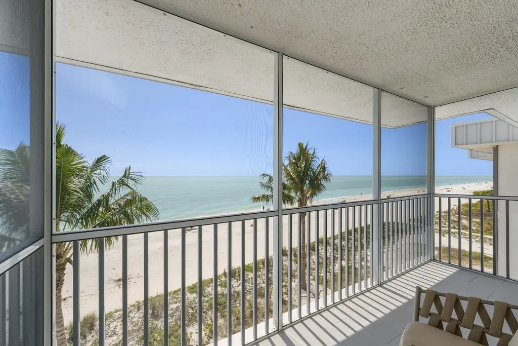 2265 W Gulf Drive Sanibel FL 33957