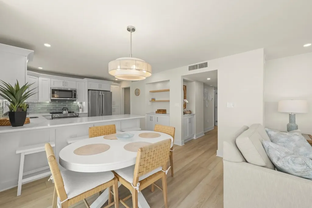 2265 W Gulf Drive Sanibel FL 33957