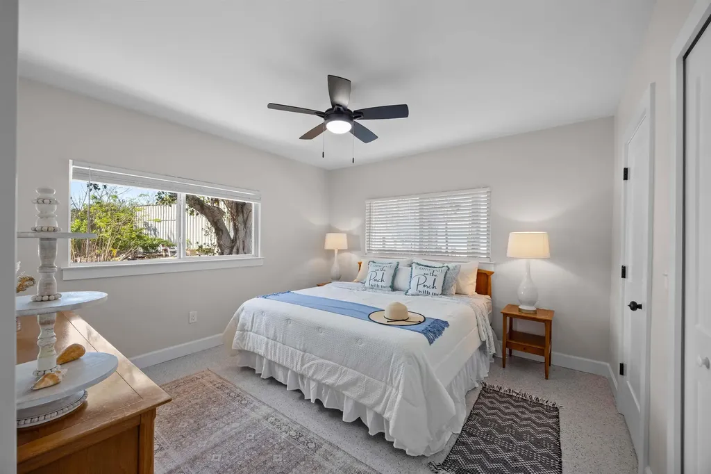 887 Casa Ybel Road Sanibel FL 33957