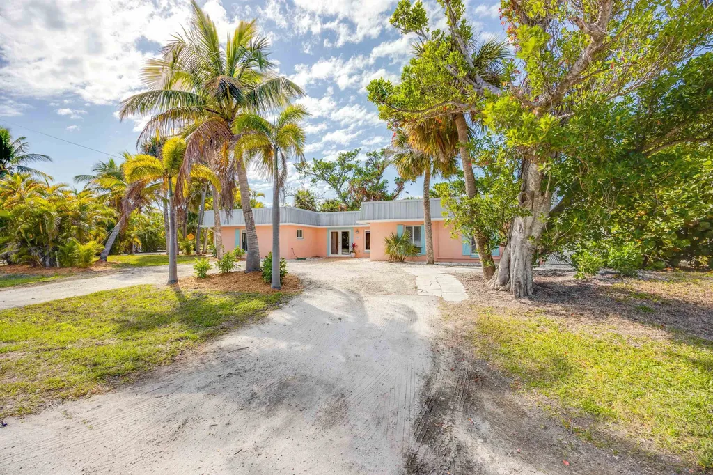 887 Casa Ybel Road Sanibel FL 33957