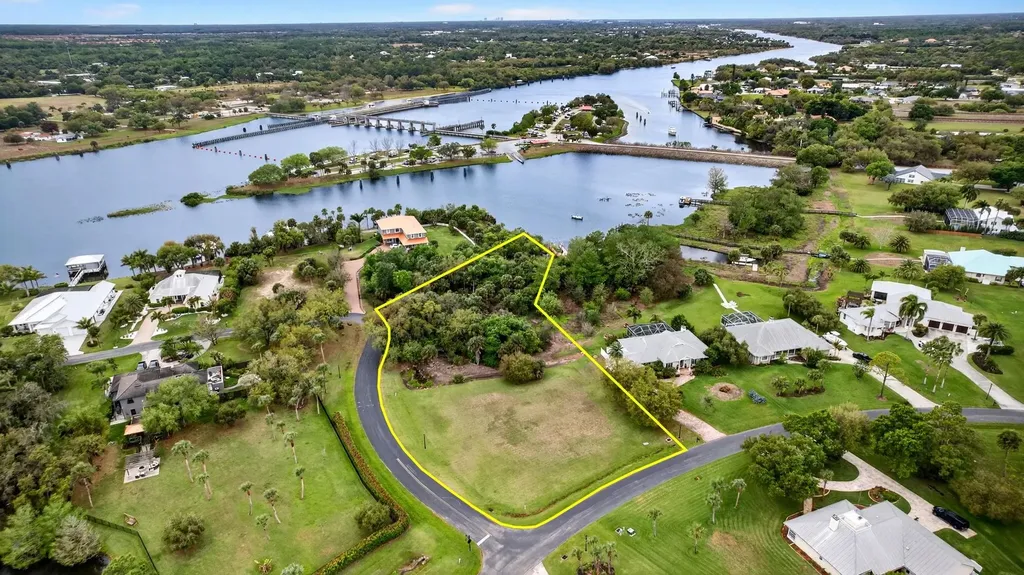 18151 Riverchase Court Alva FL 33920