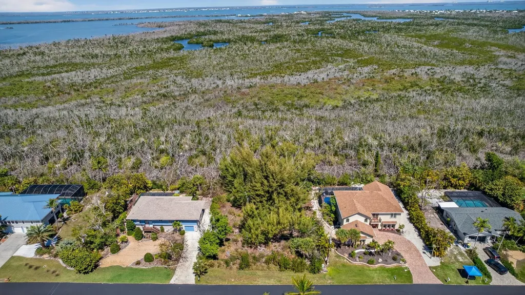 1757 Serenity Lane Sanibel FL 33957