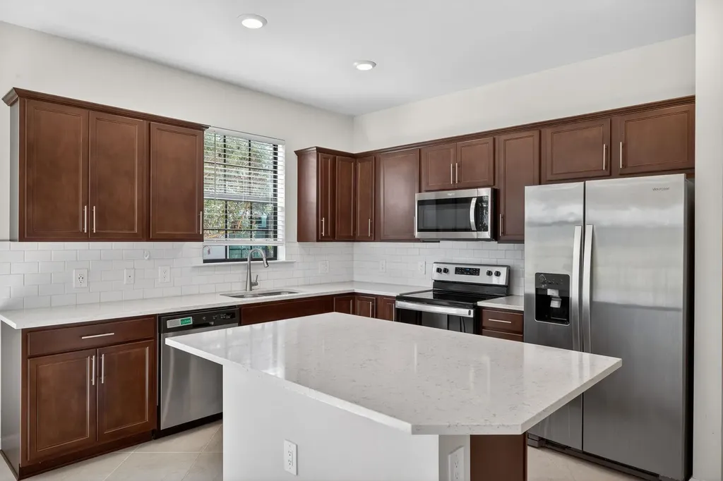 16669 Rolling Rock Boulevard Alva FL 33920