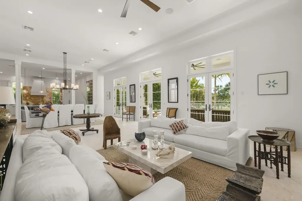 2297 Wulfert Road Sanibel FL 33957
