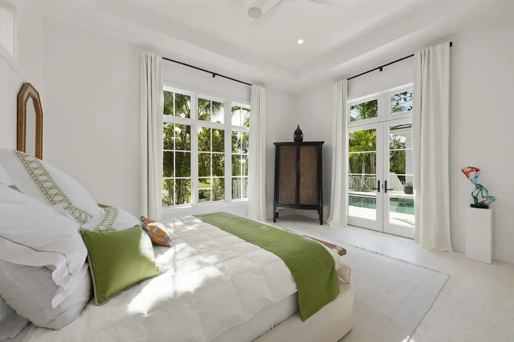 2297 Wulfert Road Sanibel FL 33957