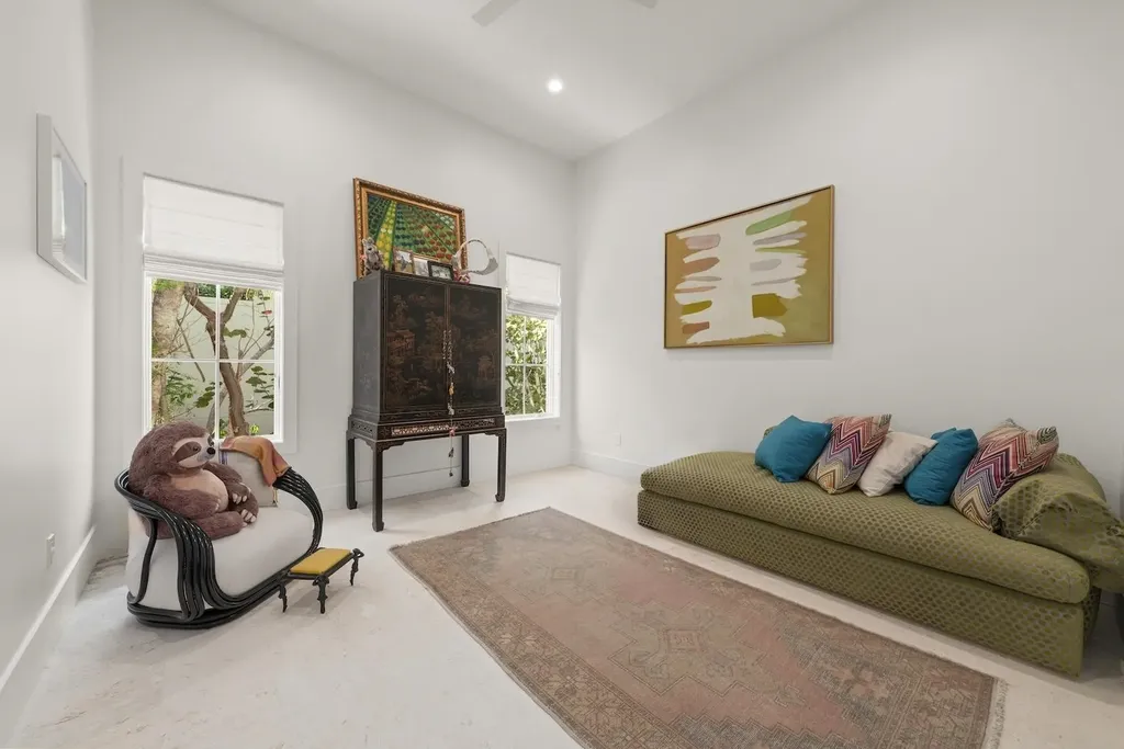 2297 Wulfert Road Sanibel FL 33957