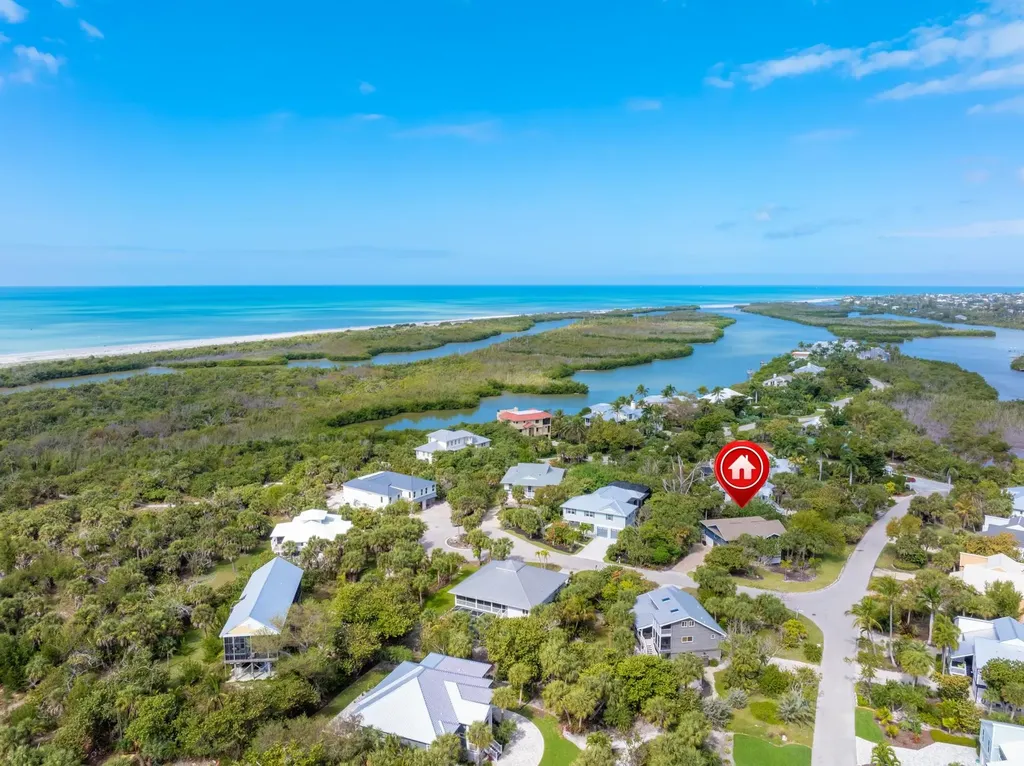 1813 Long Point Lane Sanibel FL 33957