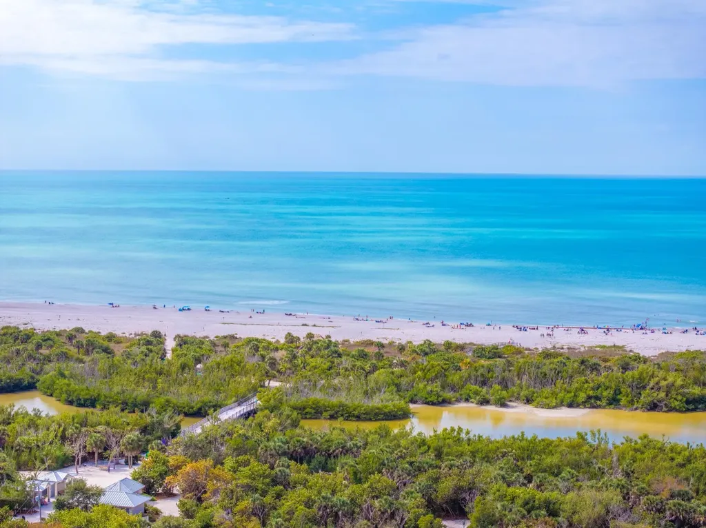1813 Long Point Lane Sanibel FL 33957