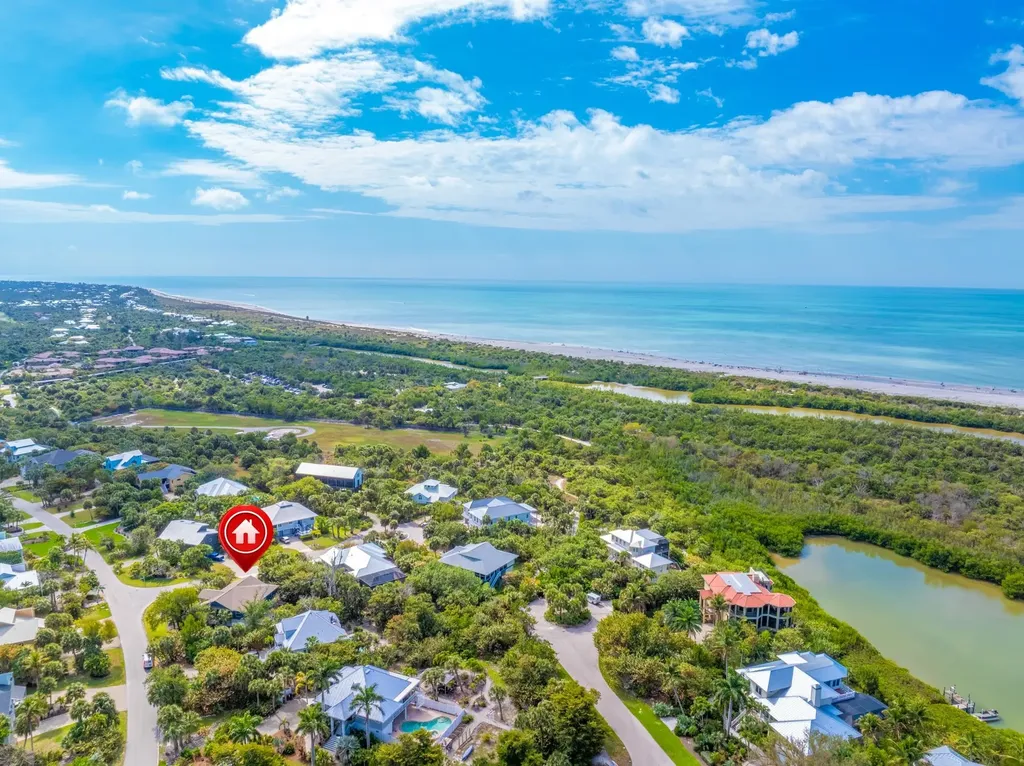 1813 Long Point Lane Sanibel FL 33957