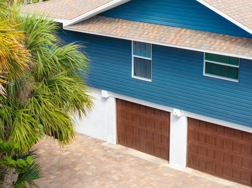 1813 Long Point Lane Sanibel FL 33957