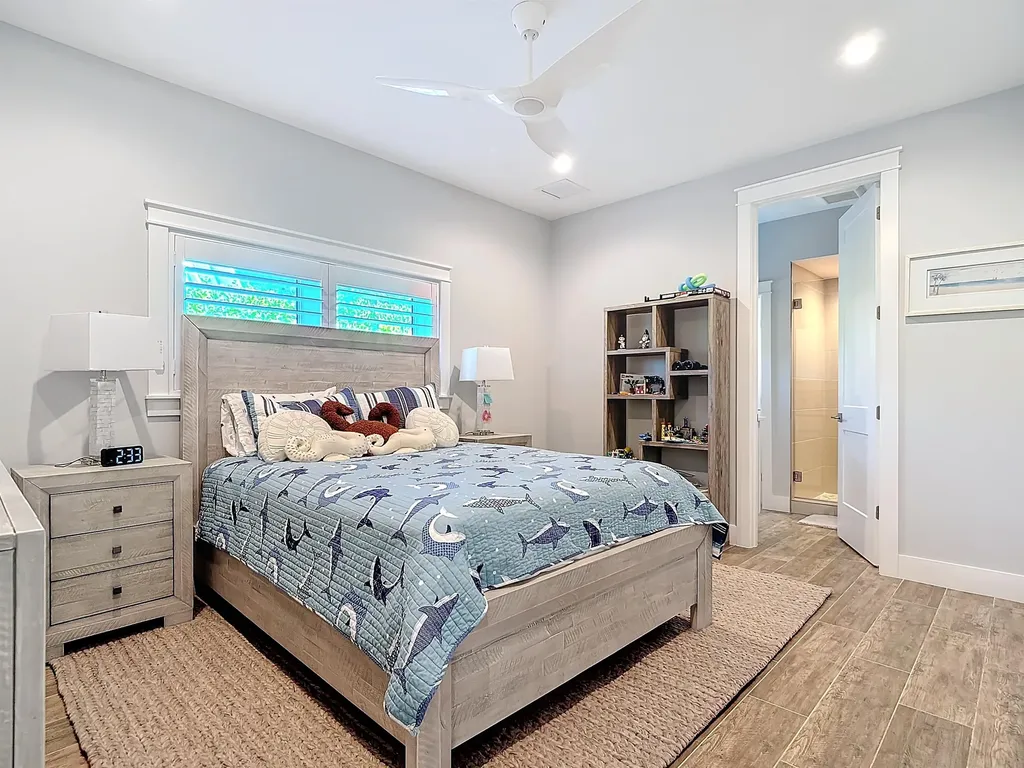 750 Periwinkle Way Sanibel FL 33957