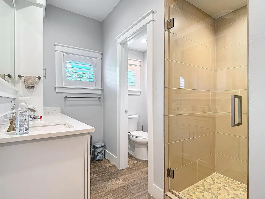 750 Periwinkle Way Sanibel FL 33957