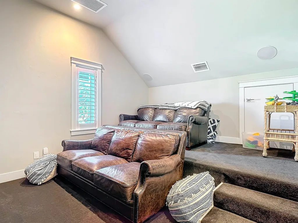 750 Periwinkle Way Sanibel FL 33957