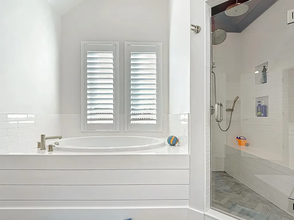 750 Periwinkle Way Sanibel FL 33957