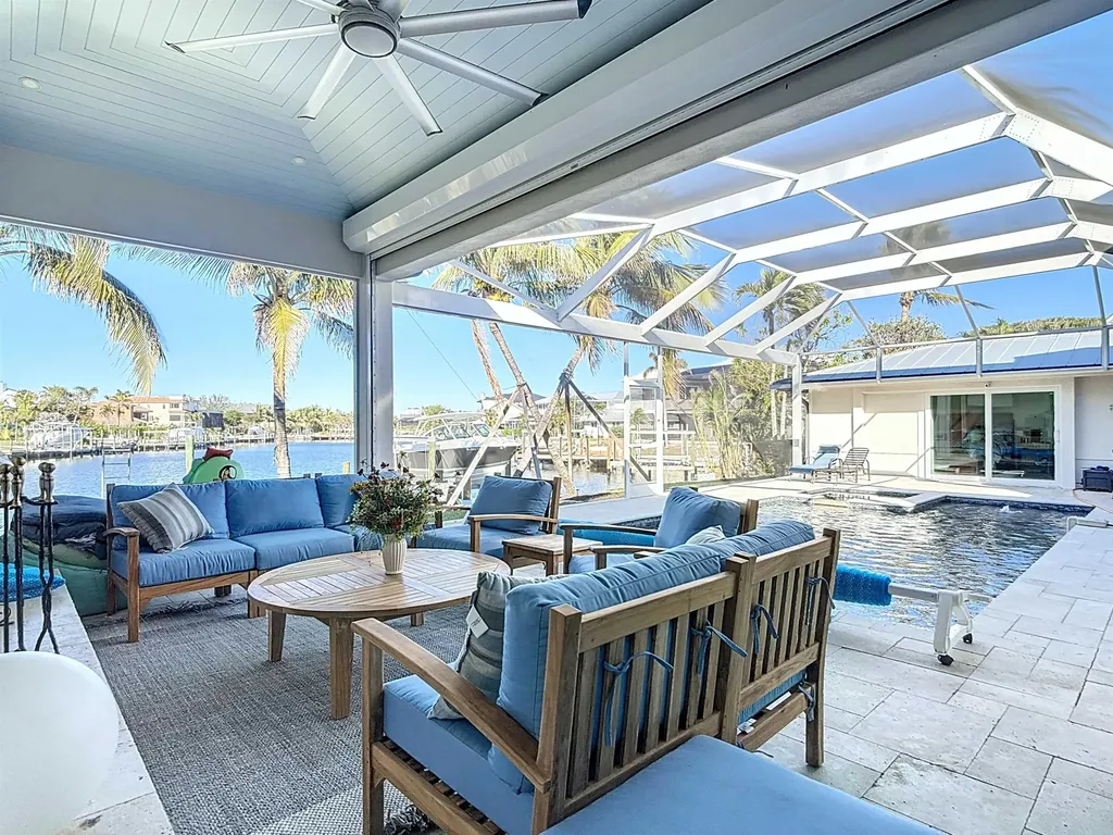 750 Periwinkle Way Sanibel FL 33957