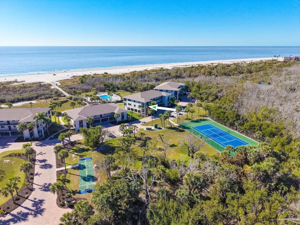 1919 Olde Middle Gulf Drive Sanibel FL 33957