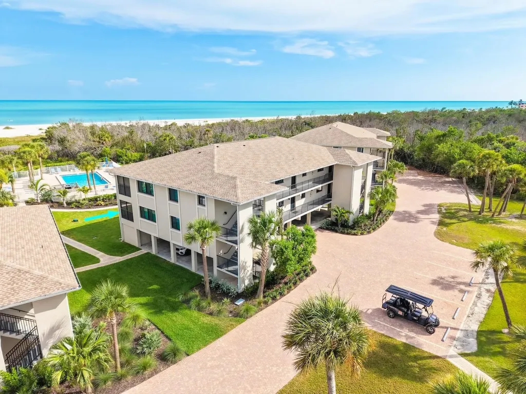 1919 Olde Middle Gulf Drive Sanibel FL 33957