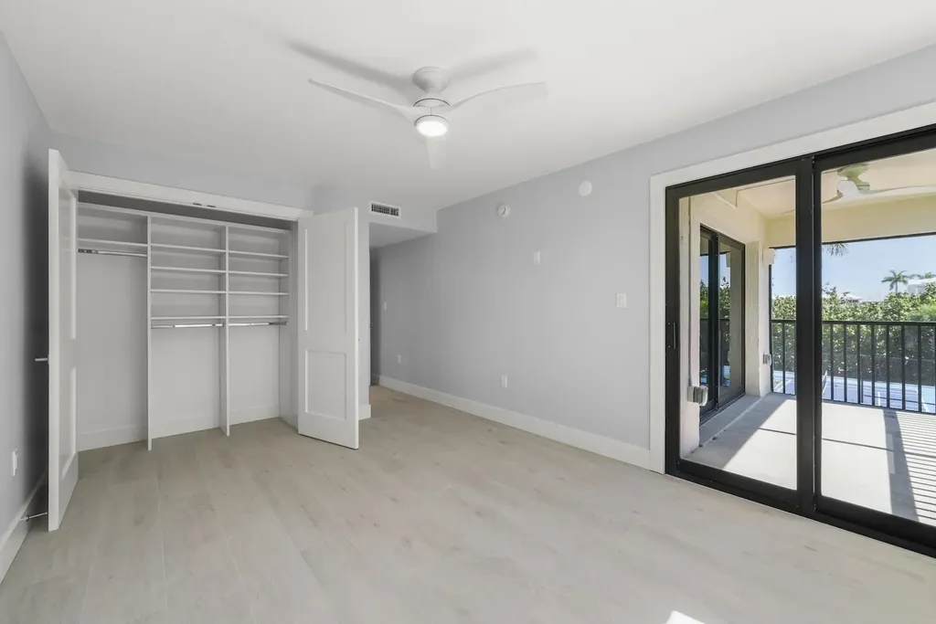 671 E Gulf Drive Sanibel FL 33957