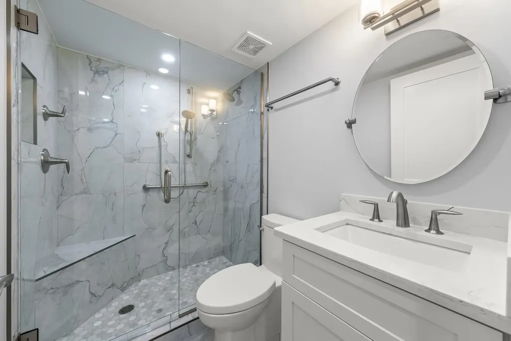671 E Gulf Drive Sanibel FL 33957