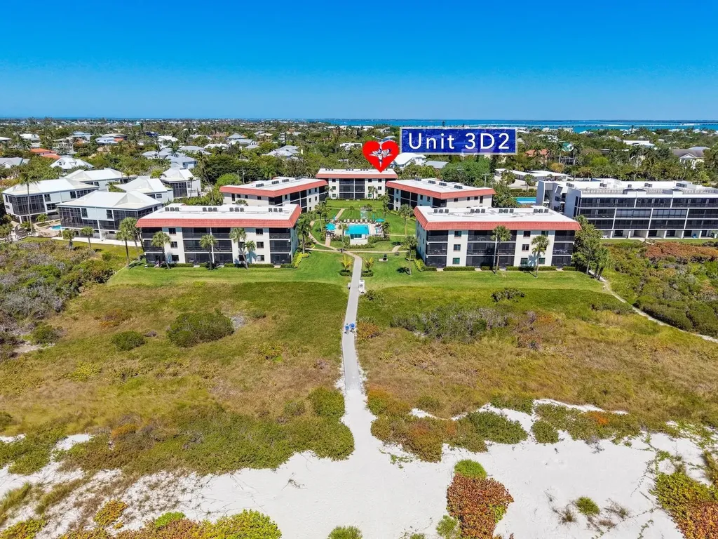 671 E Gulf Drive Sanibel FL 33957