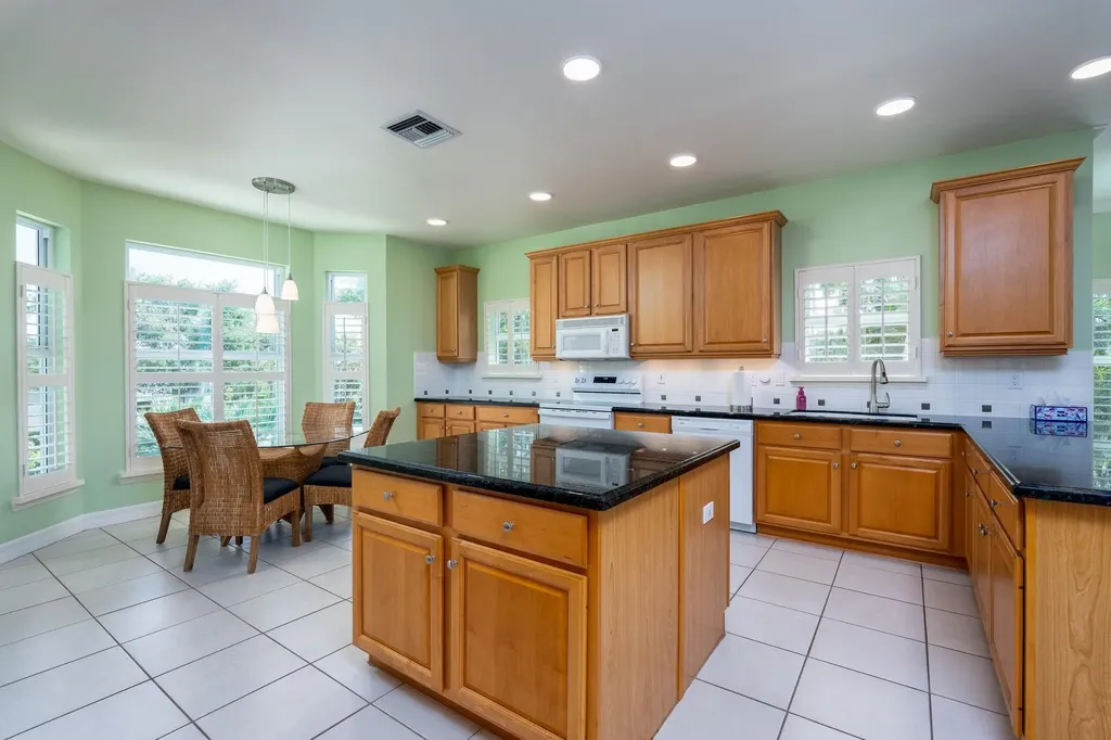 5427 Osprey Court Sanibel FL 33957