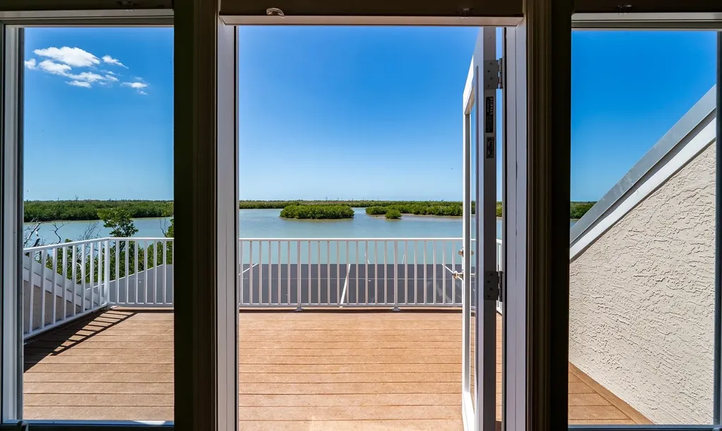 5427 Osprey Court Sanibel FL 33957