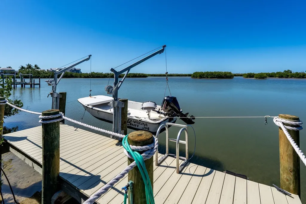5427 Osprey Court Sanibel FL 33957