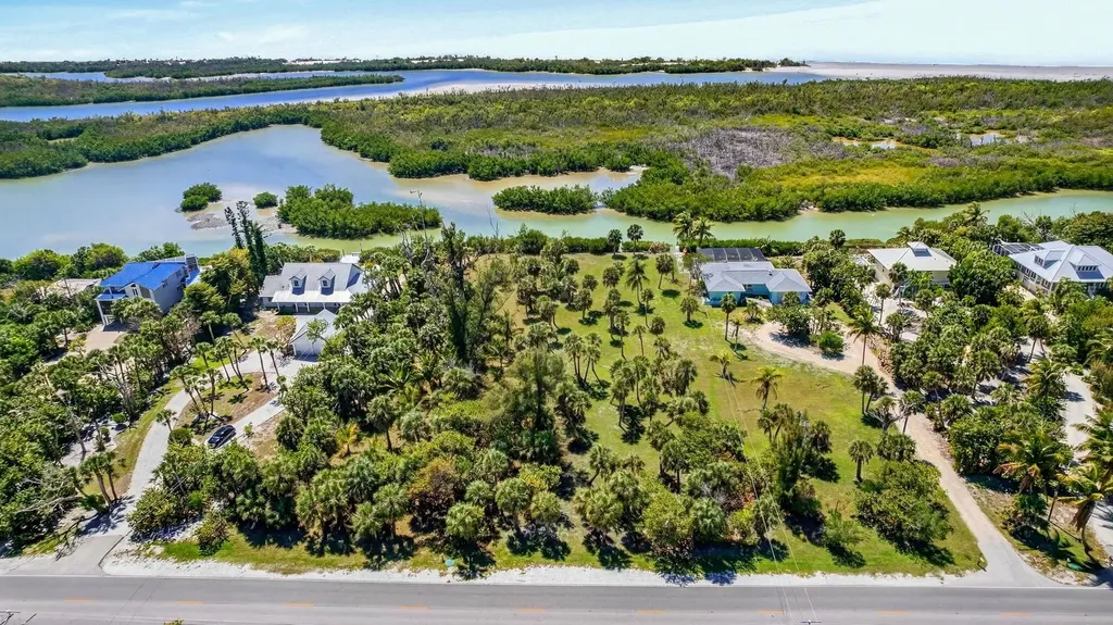 5749 Sanibel Captiva Road Sanibel FL 33957