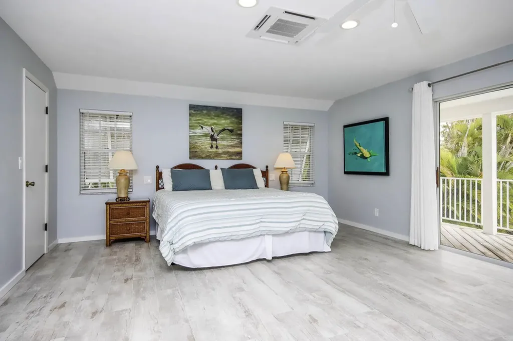 Sanibel FL 33957