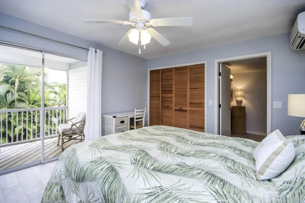 Sanibel FL 33957