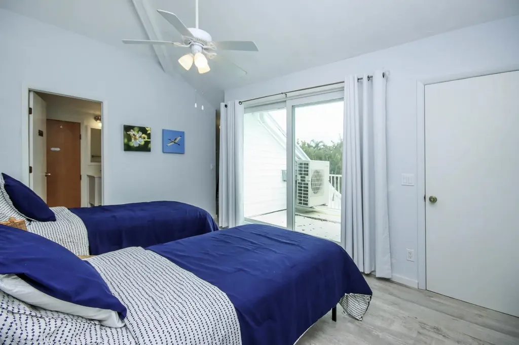 Sanibel FL 33957