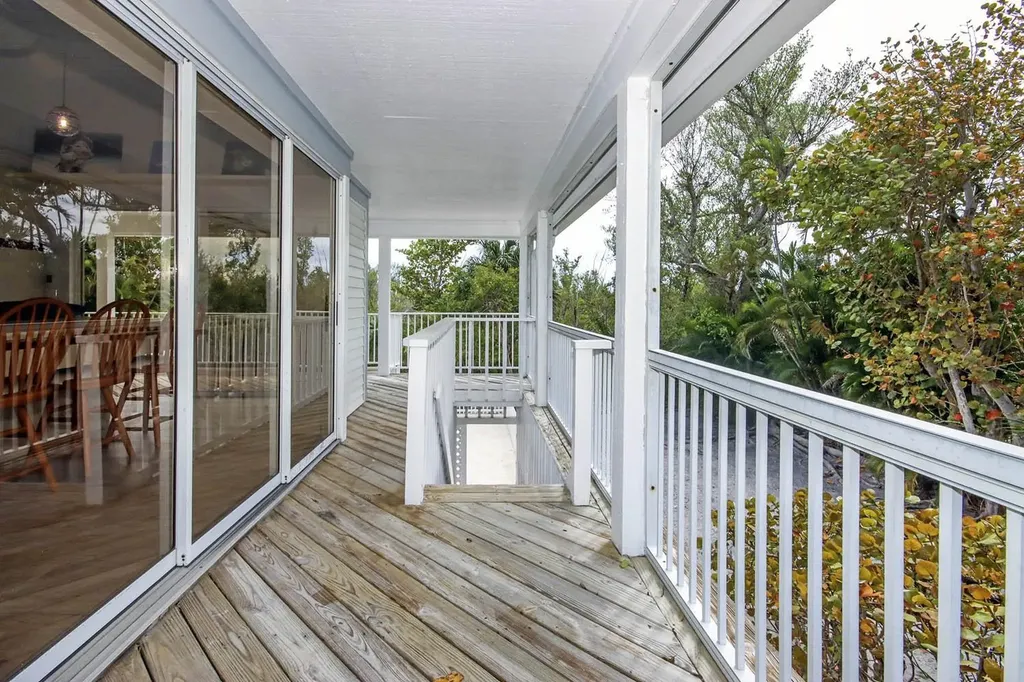 Sanibel FL 33957