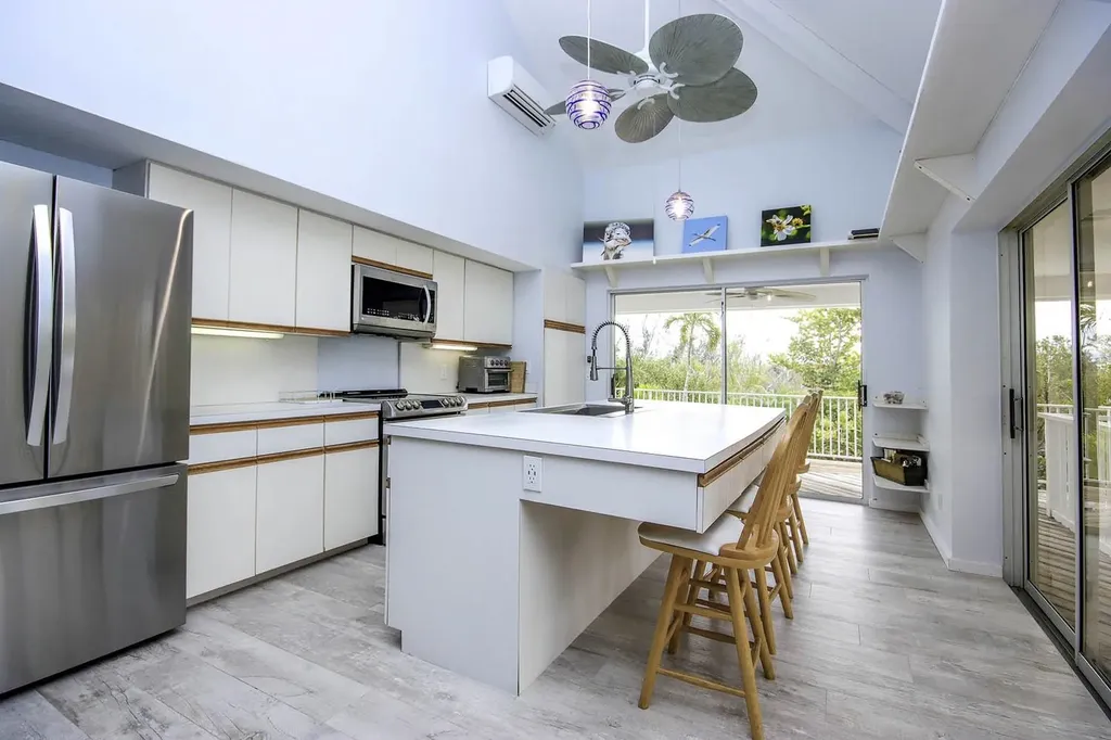 Sanibel FL 33957