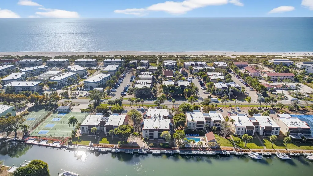 845 E Gulf Drive Sanibel FL 33957